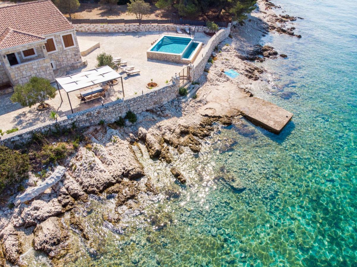 Villa Rudini With Heated Pool Okrug Gornji Luaran gambar