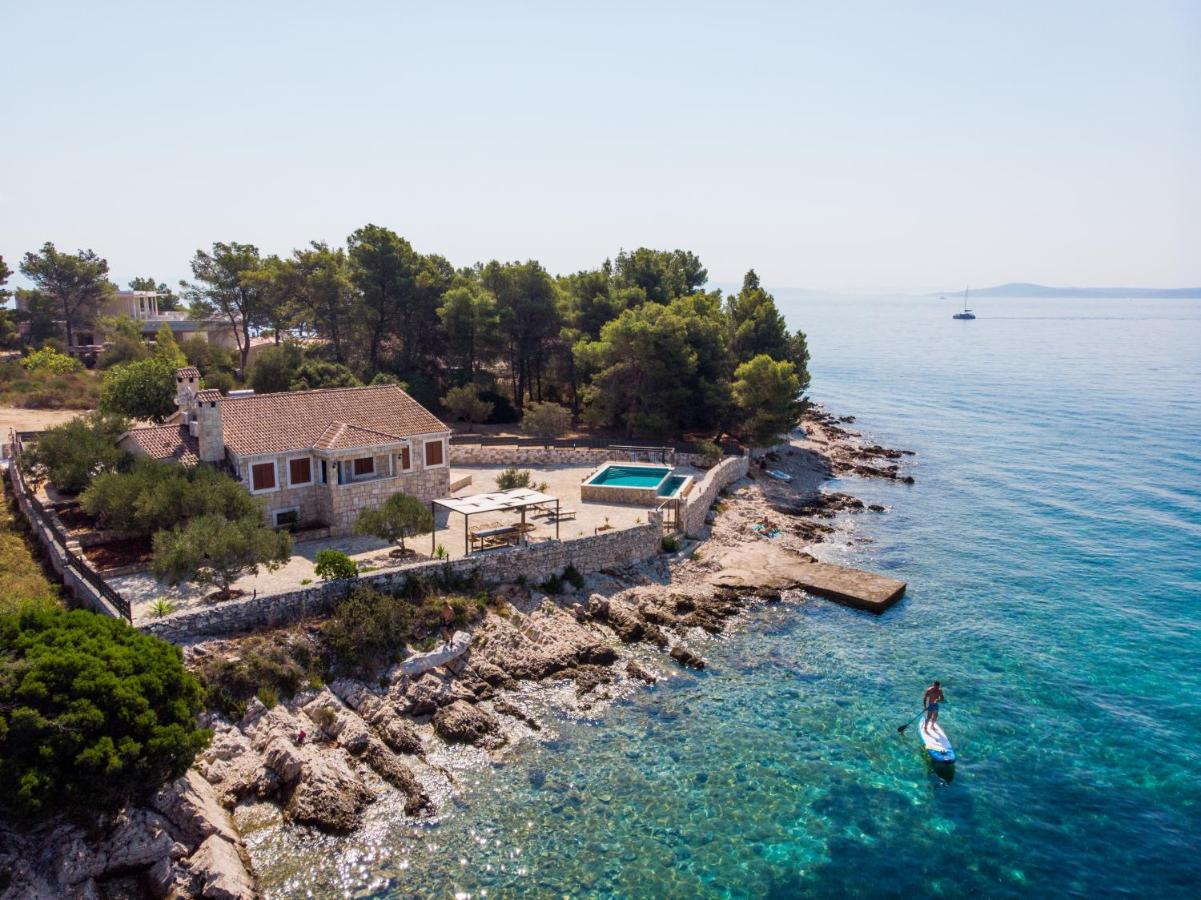Villa Rudini With Heated Pool Okrug Gornji Luaran gambar