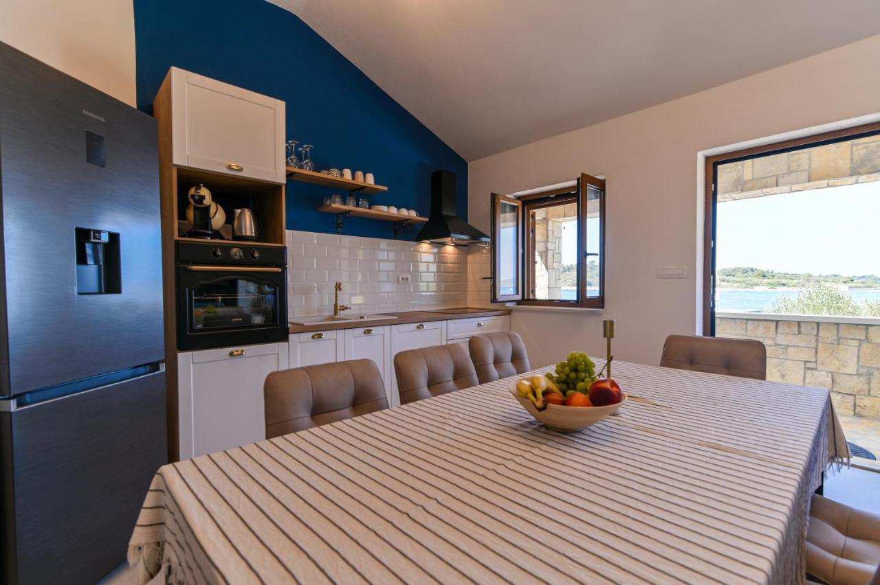 Villa Rudini With Heated Pool Okrug Gornji Luaran gambar