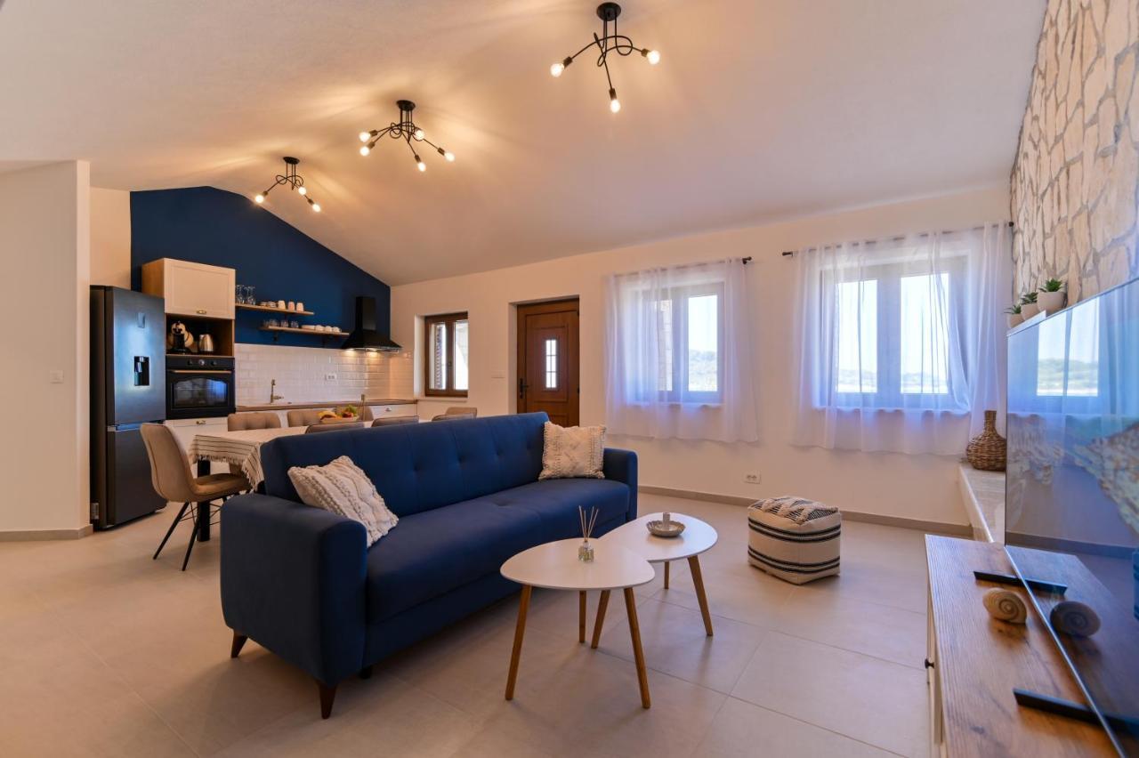 Villa Rudini With Heated Pool Okrug Gornji Luaran gambar