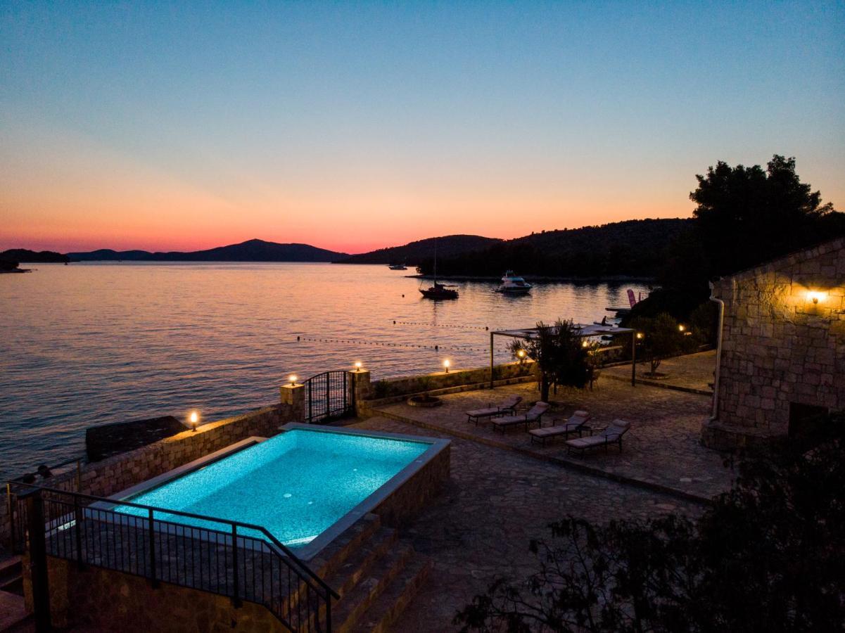 Villa Rudini With Heated Pool Okrug Gornji Luaran gambar