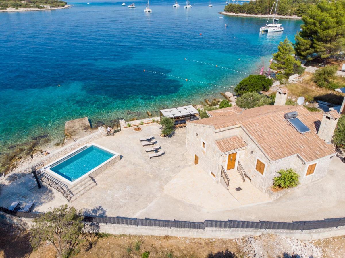 Villa Rudini With Heated Pool Okrug Gornji Luaran gambar