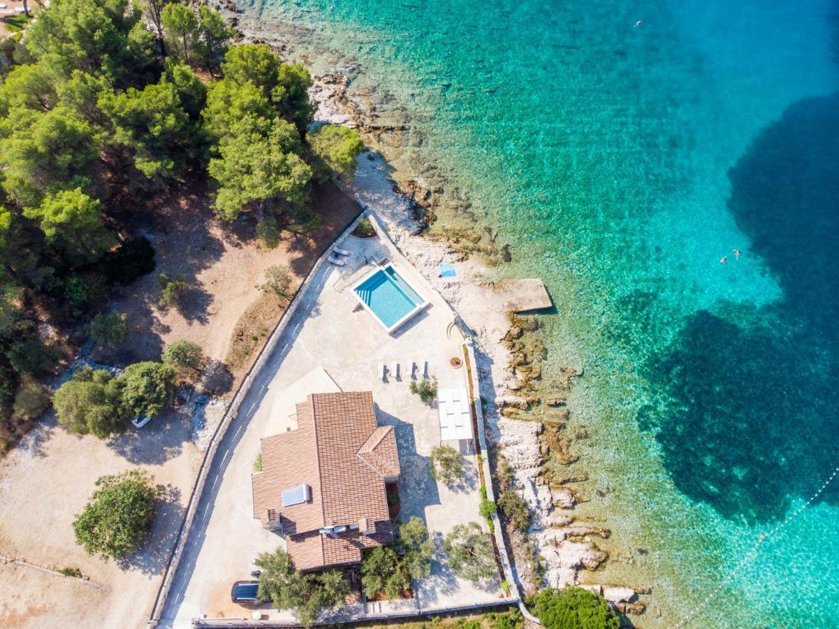Villa Rudini With Heated Pool Okrug Gornji Luaran gambar