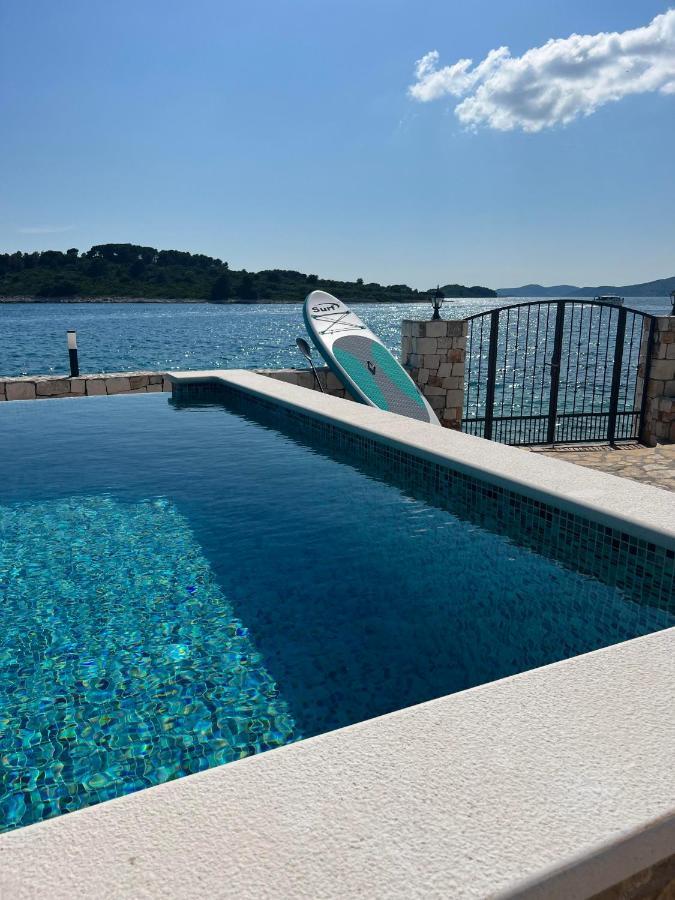 Villa Rudini With Heated Pool Okrug Gornji Luaran gambar